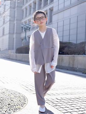 「アイテム（ベスト）」を使った、antiquatoy  officialさん（キッズ・140cm）の春コーディネート