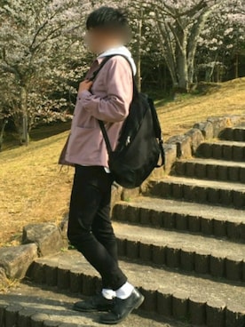 「花見」｜「アイテム（その他アウター）」を使った、yutaさん（メンズ・175cm）の春コーディネート