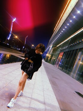 「iT（イット）のアイテム（バッグ）」を使った、穿着高跟鞋流浪D猫さん（レディース・157cm）の夏コーディネート