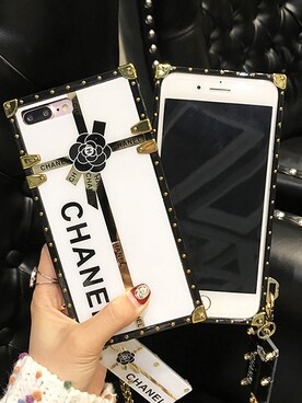 「シャネルIPHONE XS MAXカバー レディース （その他、ホワイト系）」を使った、bedcover1さんの春コーディネート