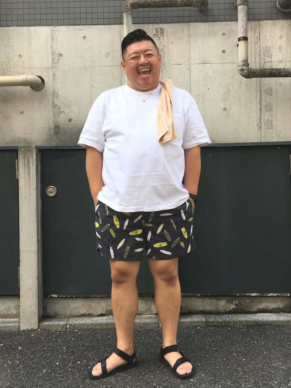 「夏、Mr.Babe、ポチャイリッシュ、デブでもオシャレ、海パン」｜「CAMBERのアイテム（Tシャツ/カットソー、ホワイト系）」を使った、yuupipunさん（メンズ・176cm）の夏コーディネートの1枚目の写真
