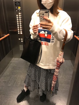 「merry jenny（メリージェニー）のアイテム（スウェット）」を使った、河越由衣さん（レディース・161cm）の夏コーディネート