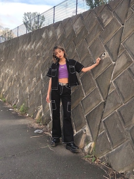 「パープル×黒」｜「アイテム（シャツ/ブラウス）」を使った、honokaさん（レディース・168cm）の春コーディネート