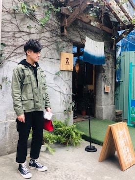 「B-SIDE（ビーサイド）のアイテム」を使った、Ericさん（メンズ・175cm）の冬コーディネート