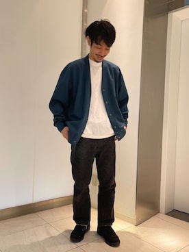 「URBAN RESEARCH（アーバンリサーチ）のアイテム（カーディガン/ボレロ、ブルー系）」を使った、冷牟田 誠さん（メンズ・165cm）の春コーディネート