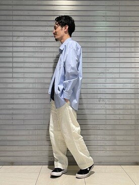 「URBAN RESEARCH（アーバンリサーチ）のアイテム（シャツ/ブラウス、その他）」を使った、冷牟田 誠さん（メンズ・165cm）の春コーディネート
