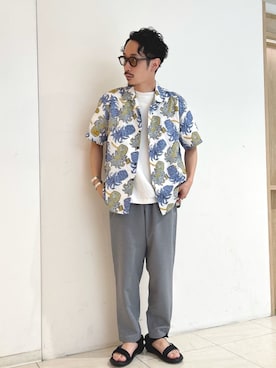 「URBAN RESEARCH（アーバンリサーチ）のアイテム（サンダル）」を使った、冷牟田 誠さん（メンズ・165cm）の春コーディネート