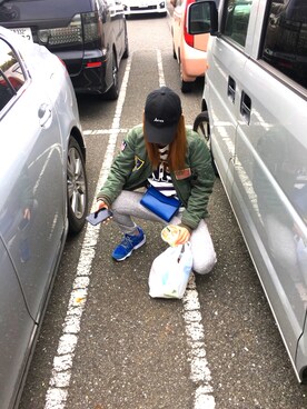 「PUMA」｜「アイテム（MA-1）」を使った、なこさん（レディース・157cm）の春コーディネート