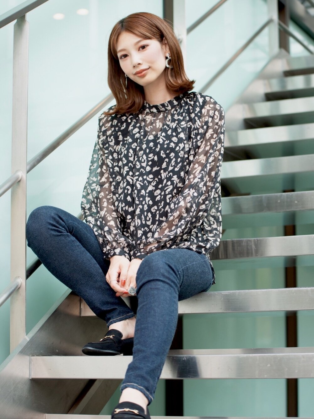 「 LAYMEE、レオパード」｜「LAYMEEのJablon leopard SH / ジェブロンレオパードシャツ（シャツ/ブラウス、ブラック系）」を使った、ＭＩＣＨＩＲＵさん（レディース・163cm）の夏コーディネートの1枚目の写真