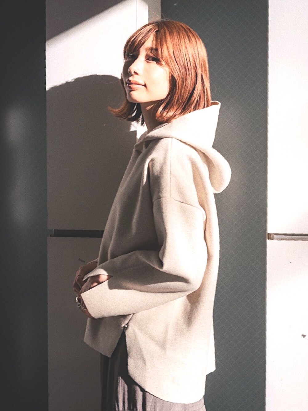「LAYMEE、パーカー」｜「LAYMEEのCurio parka / キュリオパーカー（パーカー、ベージュ系）」を使った、ＭＩＣＨＩＲＵさん（レディース・162cm）の秋コーディネートの1枚目の写真