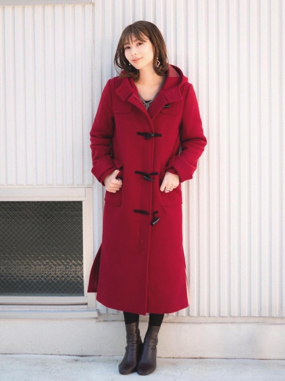 「LAYMEE、ダッフルコート、デートスタイル（WOMEN）、デートコーデ、スタッフセンバツ」｜「LAYMEEのCitron duffle coat / シトロンダッフルコート（ダッフルコート、レッド系）」を使った、ＭＩＣＨＩＲＵさん（レディース・162cm）の秋コーディネートの1枚目の写真