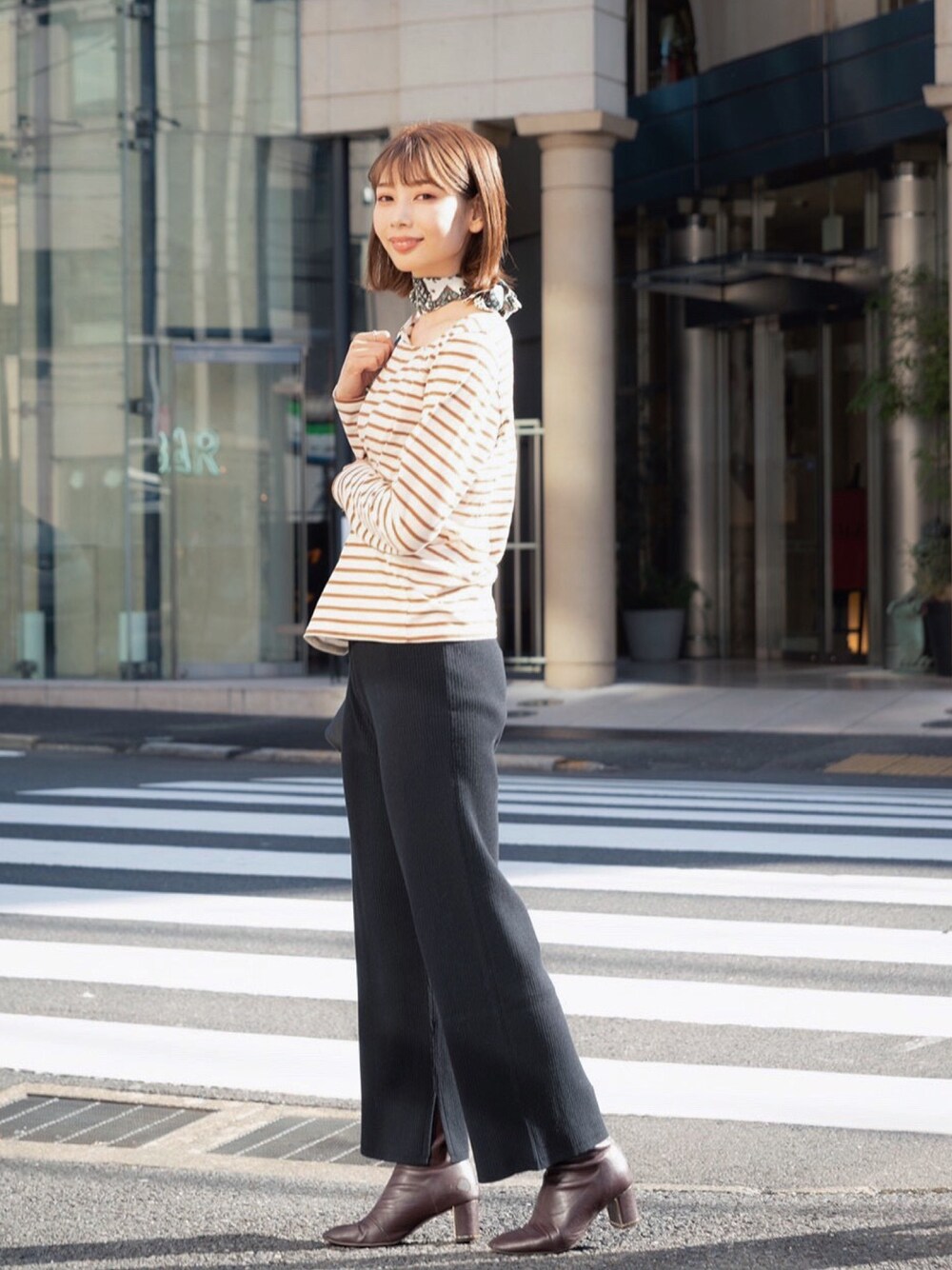 「LAYMEE、ボーダー、ボーダートップス」｜「LAYMEEのCorso choker / コルソチョーカー（チョーカー、ホワイト系）」を使った、ＭＩＣＨＩＲＵさん（レディース・162cm）の冬コーディネートの1枚目の写真