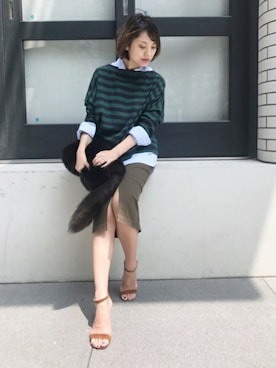 「アイテム（デニムスカート、ブラウン系）」を使った、AYAさん（レディース・163cm）の秋コーディネート