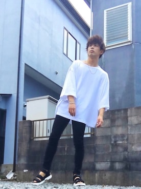 「アイテム（ピアス（片耳用）、グレー系）」を使った、まー。さん（メンズ・176cm）の夏コーディネート