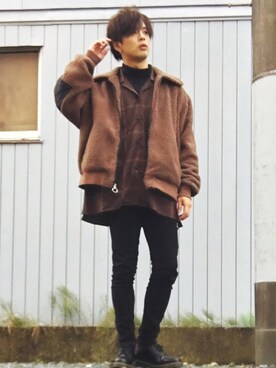 「アイテム（ピアス（片耳用）、グレー系）」を使った、まー。さん（メンズ・176cm）の秋コーディネート