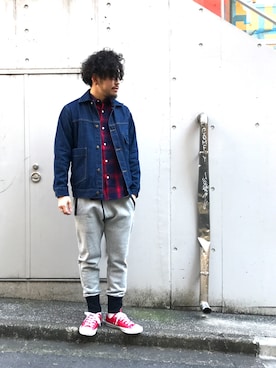 「赤チェック」｜「アイテム（デニムジャケット）」を使った、はらださん（メンズ・172cm）の冬コーディネート