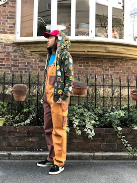「ジップパーカ」｜「アイテム（サロペット/オーバーオール）」を使った、はらださん（メンズ・172cm）の冬コーディネート