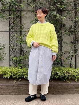 「ユナイテッドアローズ」｜「アイテム（スリッポン）」を使った、伊藤　オデット エ オディール スタッフさん（レディース・152cm）の秋コーディネート