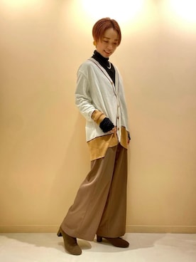 「ユナイテッドアローズ」｜「アイテム（ブーツ）」を使った、伊藤　オデット エ オディール スタッフさん（レディース・152cm）の冬コーディネート