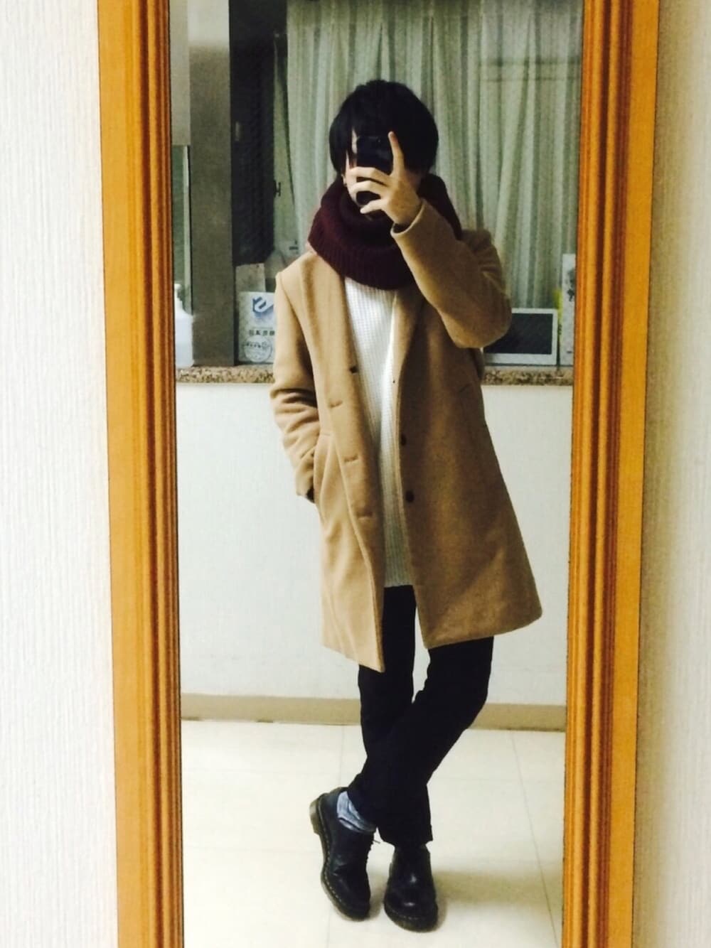 「大人カジュアル、スキニーデニム、チェスターコート、スヌード、あけましておめでとうございます！、新年一発目、2017年もよろしく、新年、正月、キャメル」｜「RAGEBLUEのウールチェスターコート/565594（チェスターコート、ベージュ系）」を使った、noriさん（メンズ・168cm）の冬コーディネートの1枚目の写真