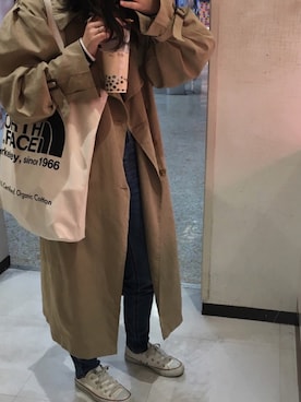 「apres jour（アプレジュール）のアイテム（トレンチコート）」を使った、yuiさん（レディース・158cm）の春コーディネート