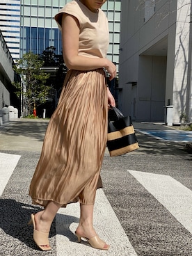 「アイテム（スカート、オレンジ系）」を使った、ミントさん（レディース・160cm）の春コーディネート