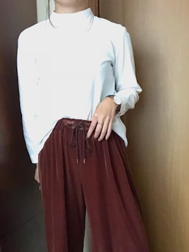 「UNITED ARROWS（ユナイテッドアローズ）のアイテム（その他パンツ、ブラウン系）」を使った、m  さん（レディース・162cm）の秋コーディネート