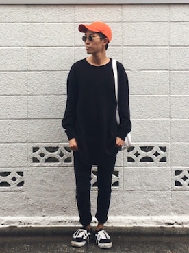 「H&M（エイチ・アンド・エム）のアイテム（Tシャツ/カットソー）」を使った、macky☺︎さん（メンズ・172cm）の秋コーディネート