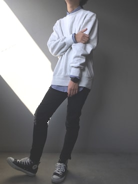 「アイラブCONVERSE」｜「アイテム（スウェット）」を使った、おでんでんさん（メンズ・180cm）の冬コーディネート