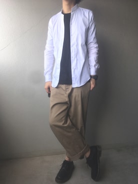 「EMMA  CLOTHES」｜「アイテム（チノパンツ）」を使った、おでんでんさん（メンズ・180cm）の春コーディネート