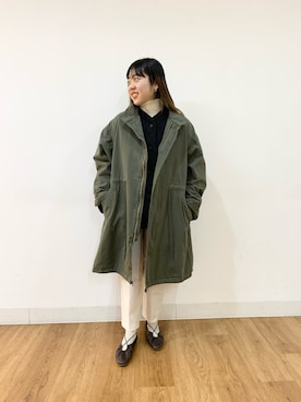 「アイテム（ノーカラージャケット、ブラック系）」を使った、おにしさん（レディース・148cm）の冬コーディネート