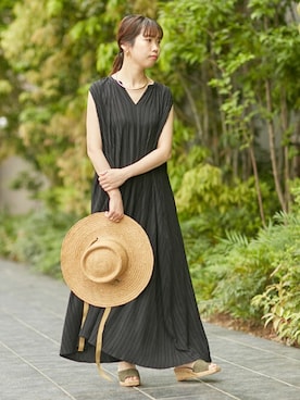 「アイテム（サンダル、グリーン系）」を使った、nano universe lady's buyerさん（レディース・158cm）の夏コーディネート