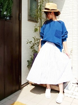 「麦わら帽子」｜「アイテム（スウェット）」を使った、𝕪𝕦𝕚さん（レディース・155cm）の春コーディネート
