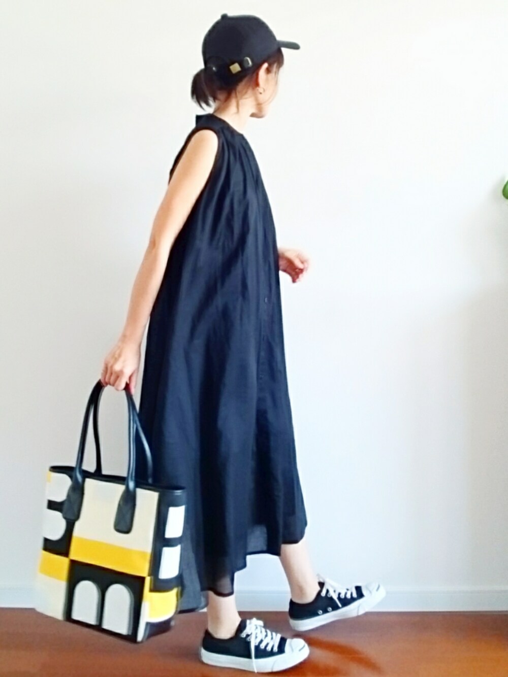 BALLY】 バリー BUSY B BENNAS Japan Limited カラーブロック