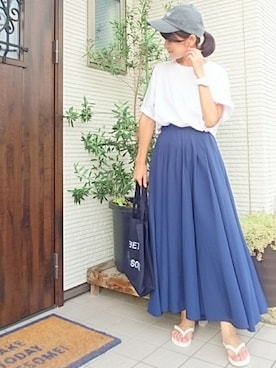 「マキシスカート」｜「アイテム（ビーチサンダル）」を使った、𝕪𝕦𝕚さん（レディース・155cm）の夏コーディネート