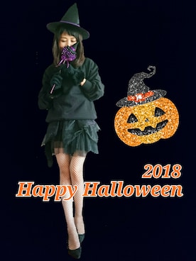 「halloween」｜「アイテム（スウェット）」を使った、𝕪𝕦𝕚さん（レディース・155cm）の秋コーディネート
