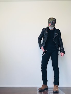 「RUDE GALLERY（ルードギャラリー）のアイテム（財布/小物）」を使った、つてのろたさん（メンズ・167cm）の春コーディネート