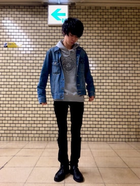 「REBERTAS（リベルタス）のアイテム」を使った、やまーさんさん（メンズ・177cm）の秋コーディネート