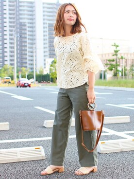 「スカラップ」｜「アイテム（チノパンツ）」を使った、SocialGIRLさん（レディース・160cm）の夏コーディネート