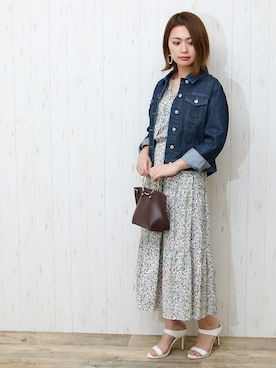 「アイテム（シャツワンピース、ホワイト系）」を使った、SocialGIRLさん（レディース・160cm）の春コーディネート