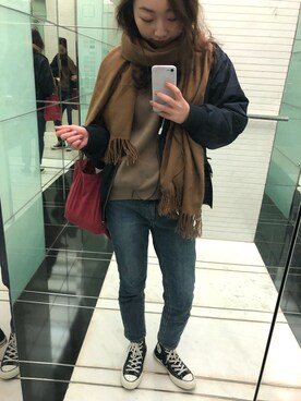 「CONVERSE（コンバース）のアイテム（スニーカー、ブラック系）」を使った、蛇哥missingyouさん（レディース）の冬コーディネート