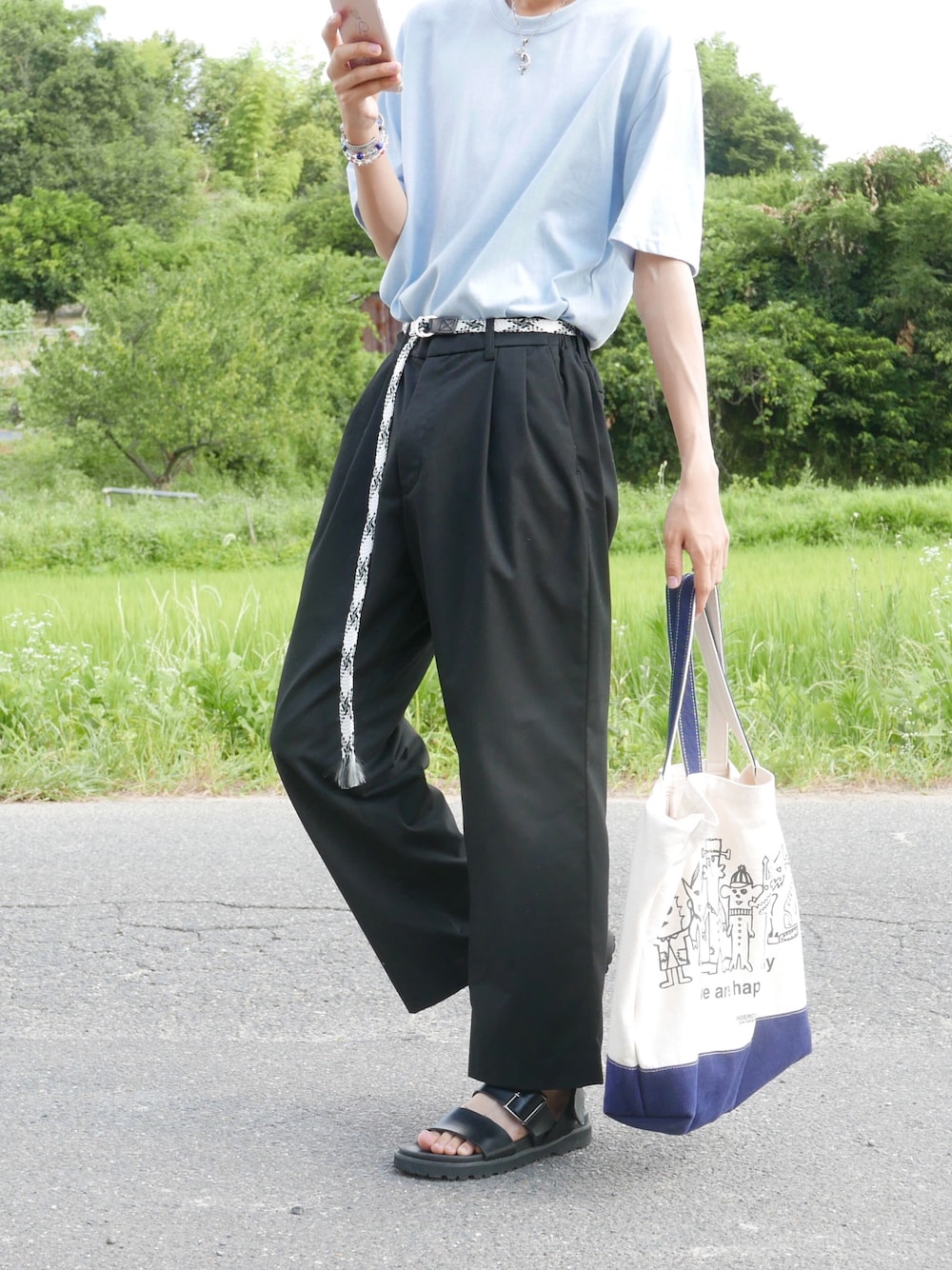 UNDERCOVER（アンダーカバー）の「TOTE BAG - WE-ARE-HAPPY