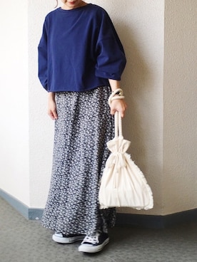 「niko and...（ニコアンド）のメンテンBIGBIG Ｔシャツ【niko and ...】（Tシャツ/カットソー）」を使った、maako◉さん（レディース・157cm）の春コーディネート