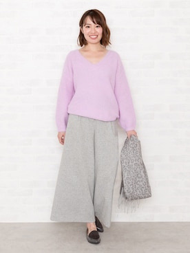 「NATURAL BEAUTY BASIC（ナチュラルビューティーベーシック）のアイテム（ストール/ショール）」を使った、NBB STAFF17さん（レディース・160cm）の秋コーディネート