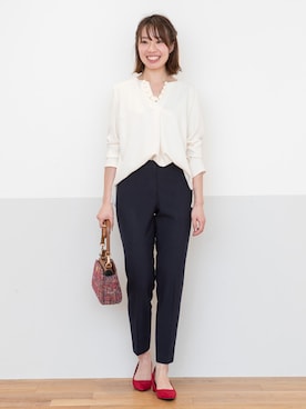 「スキッパーシャツ」｜「アイテム（アクセサリー）」を使った、NBB STAFF17さん（レディース・160cm）の秋コーディネート