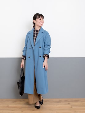 「NATURAL BEAUTY BASIC（ナチュラルビューティーベーシック）のアイテム（トレンチコート）」を使った、NBB STAFF17さん（レディース・160cm）の秋コーディネート