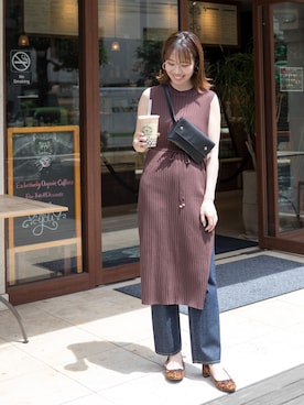 「NATURAL BEAUTY BASIC（ナチュラルビューティーベーシック）のアイテム（財布/小物）」を使った、NBB STAFF17さん（レディース・160cm）の夏コーディネート