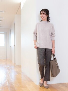 「ツイードパンツ」｜「アイテム（パンプス）」を使った、NBB STAFF17さん（レディース・160cm）の秋コーディネート