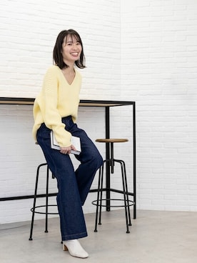 「イエロー」｜「アイテム（ブーツ）」を使った、NBB STAFF17さん（レディース・160cm）の冬コーディネート