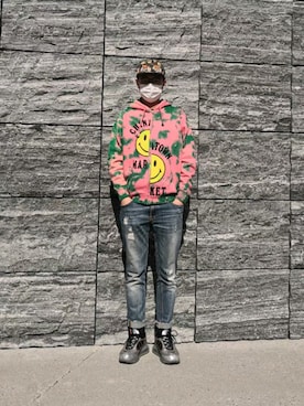 LI：ONさんのコーディネート